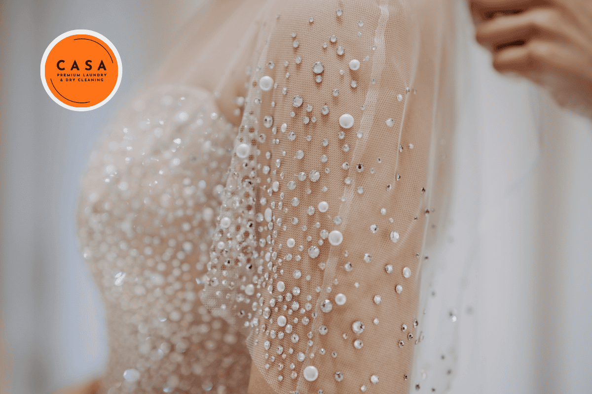 Đặt dịch vụ giặt ủi đầm dạ hội giá hấp dẫn 95k ngay hôm nay | Casa